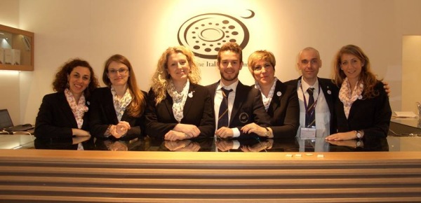 11081455_830886586998190_7049724159062002351_n.000