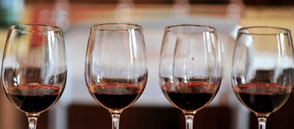 bicchieri vino rosso 2