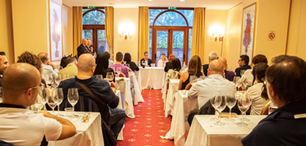 luigi-salvo-e-graziana-grassini-graticciaia-giornalevinocibo-sala