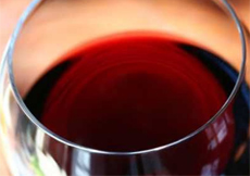 cerasuolo-di-vittoria-bicchiere-home-giornalevinocibo